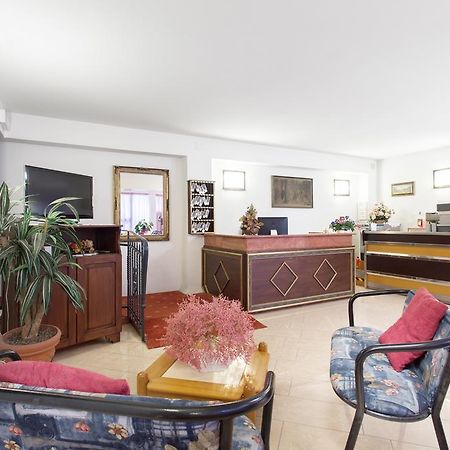 Hotel Residence Des Bains Cesenatico Eksteriør billede